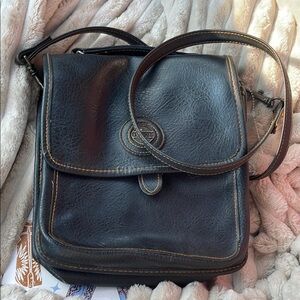 Classic Black Leather Piatto crossbody Bag, preowned, good condition